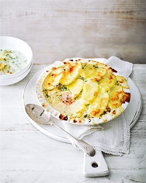 Easy Fish Pie with Potato Topping .